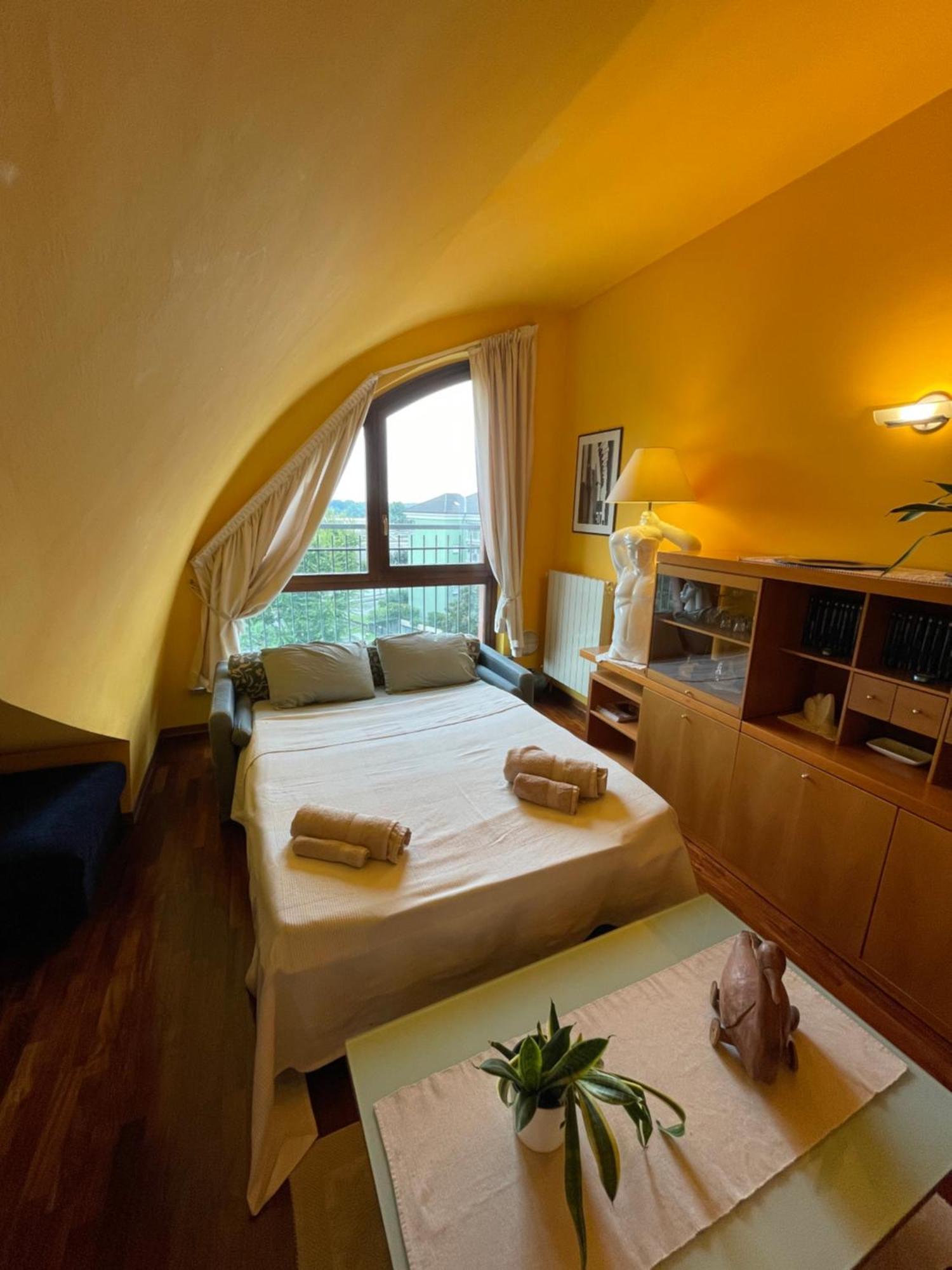 Apartament Top-Floor Malpensa Gallarate Mxp-Airport Zewnętrze zdjęcie